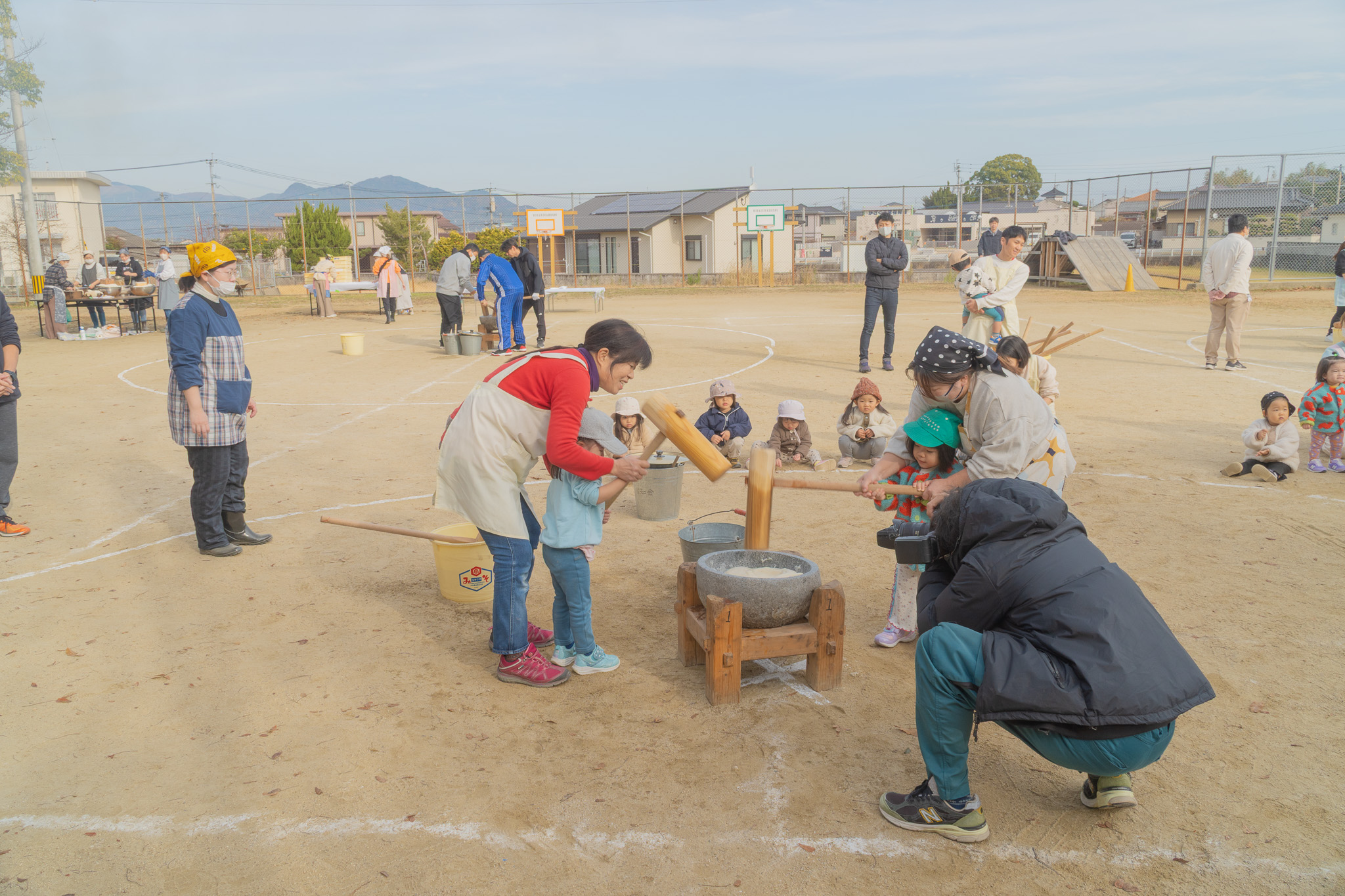 子どもの餅つき4