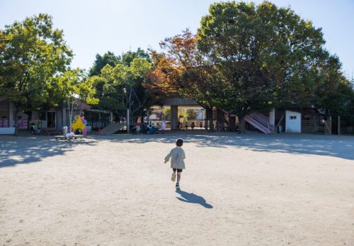 きらきら星幼稚園 こどもがこどもの時間をいっぱい呼吸できる幼稚園