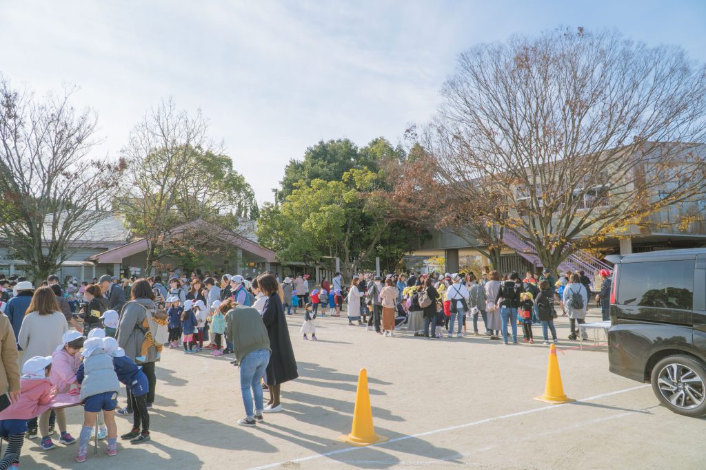 きらきら星幼稚園もちつき大会の様子