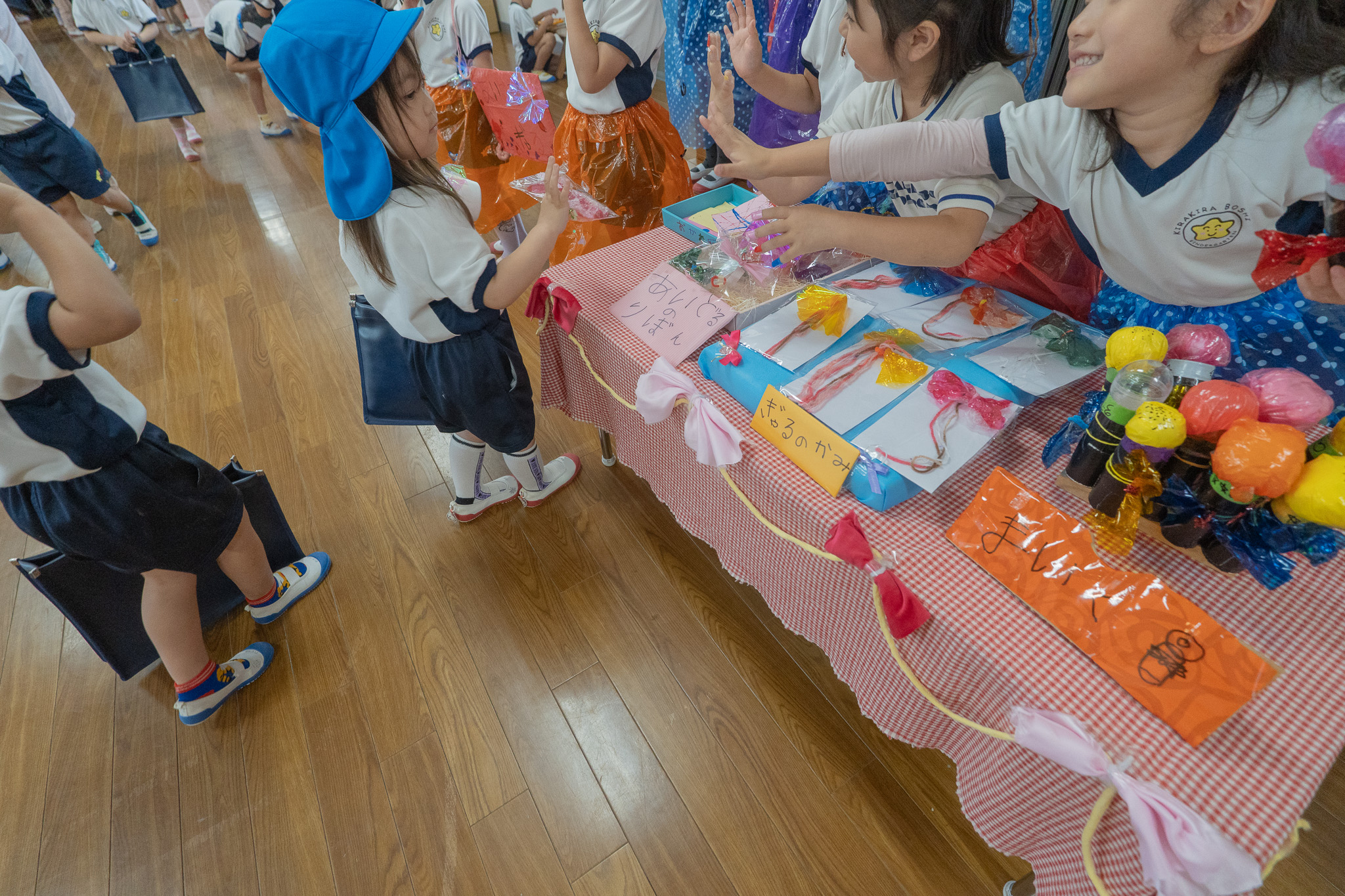 手づくりアクセサリー屋さん